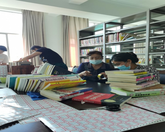 普洱市圖書館赴市財(cái)政局圖書室開展業(yè)務(wù)培訓(xùn) 助力提升管理與服務(wù)水平
